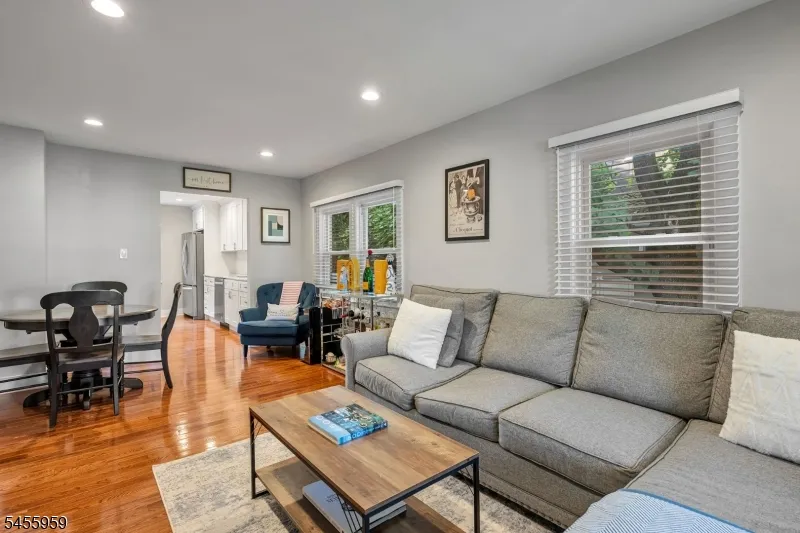9 Delmar Ave Morris, NJ 07950