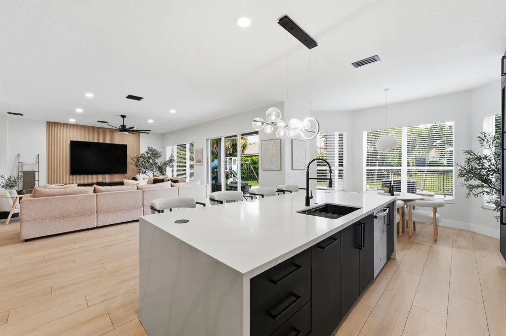 12339 NW 77TH Manor Parkland, FL 33076