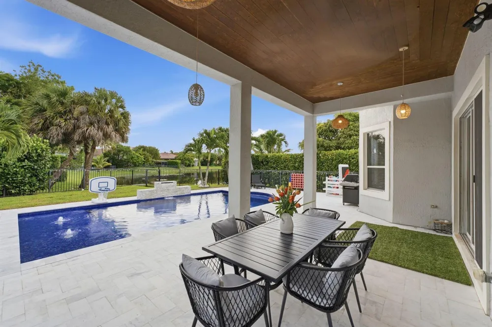 12339 NW 77TH Manor Parkland, FL 33076