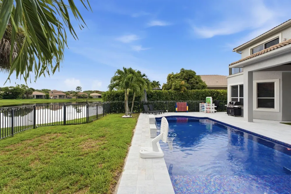 12339 NW 77TH Manor Parkland, FL 33076