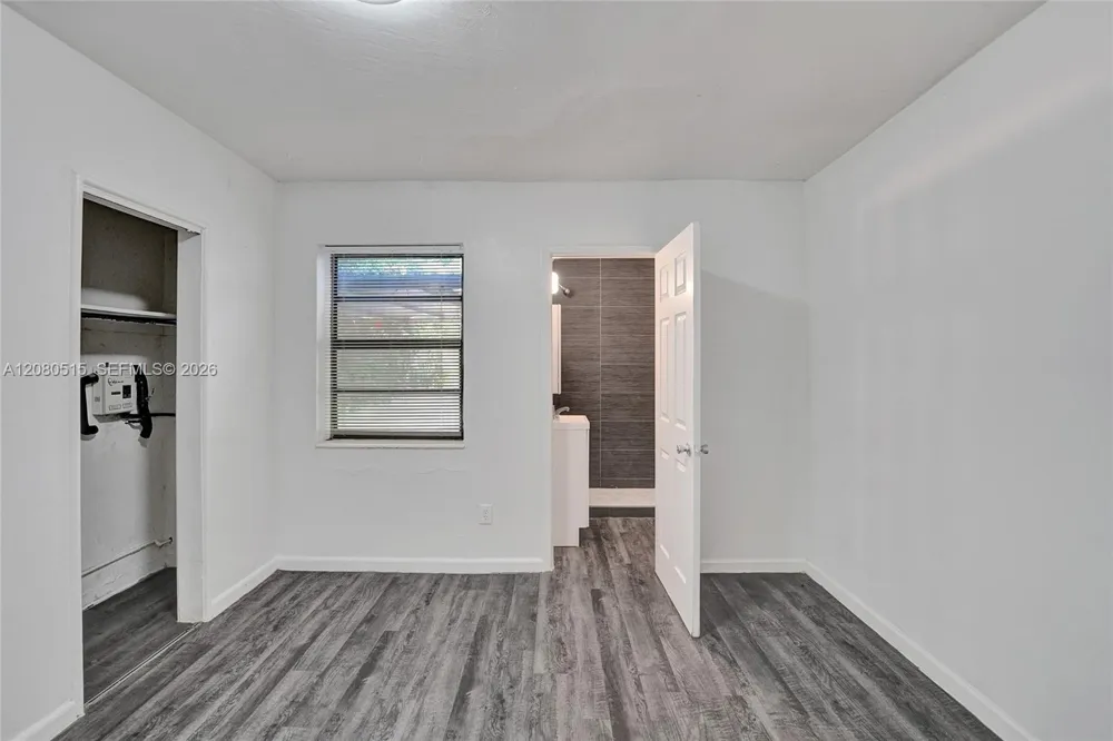 1421 NW 3rd Ave Fort Lauderdale, FL 33311