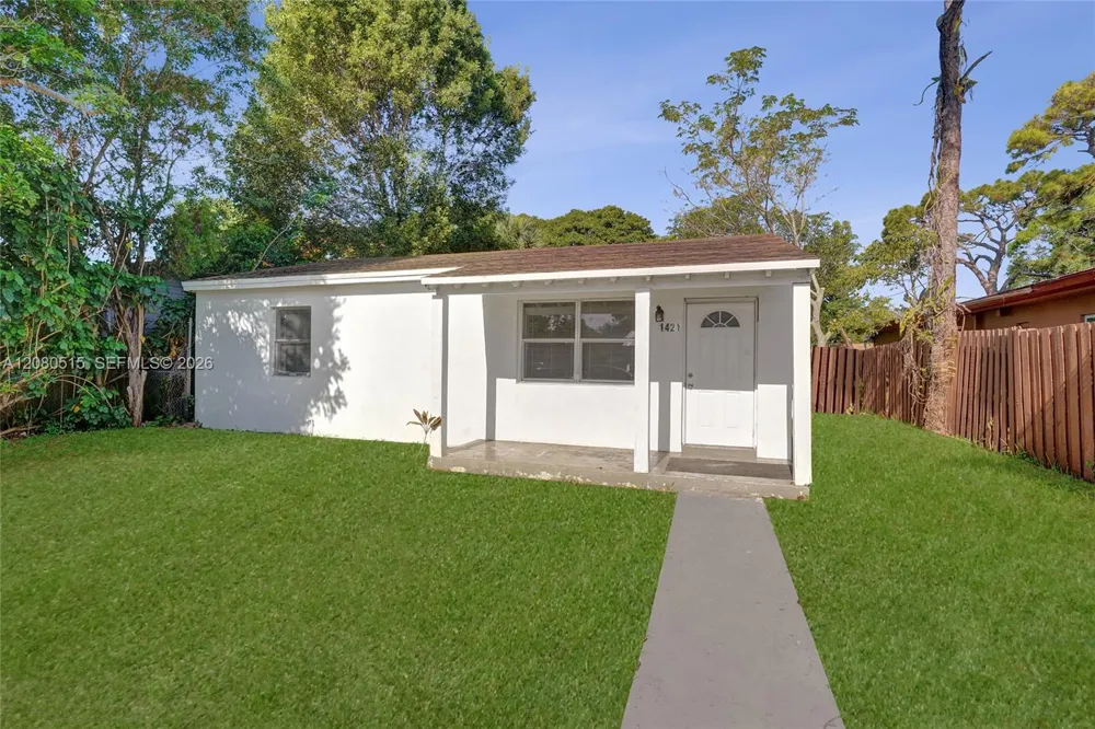1421 NW 3rd Ave Fort Lauderdale, FL 33311