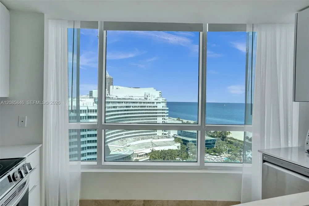 4401 Collins Ave #1503 Miami Beach, FL 33140