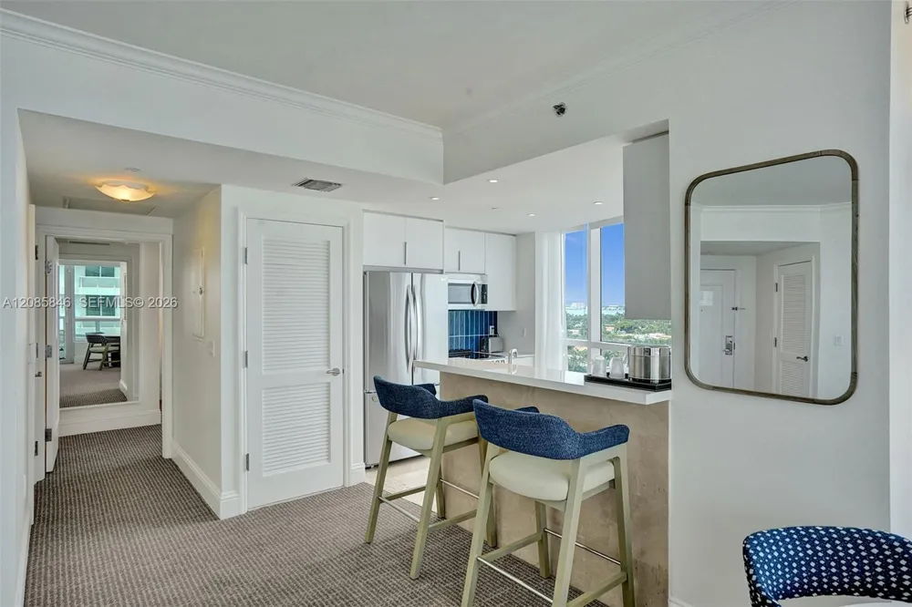 4401 Collins Ave #1503 Miami Beach, FL 33140