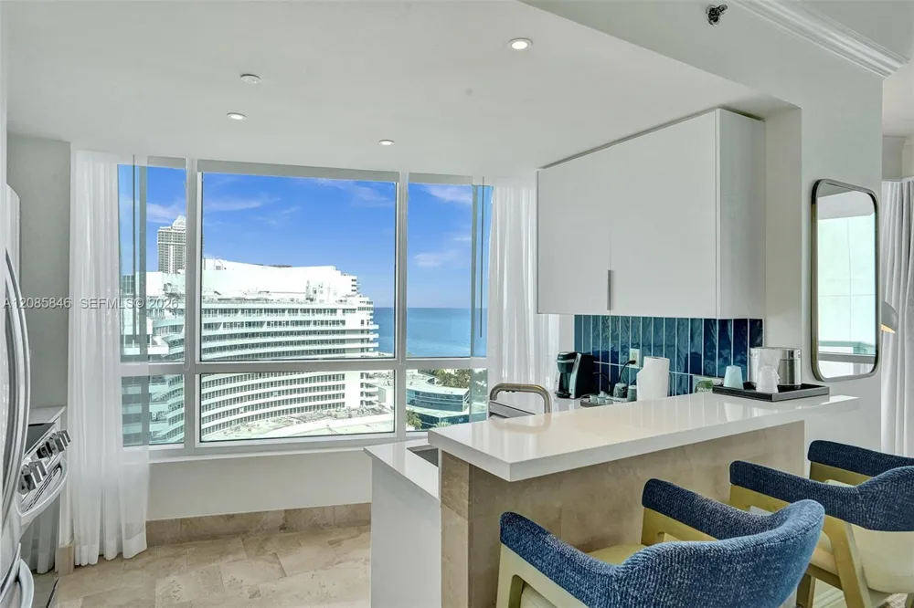 4401 Collins Ave #1503 Miami Beach, FL 33140