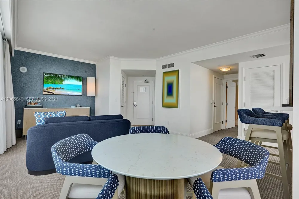 4401 Collins Ave #1503 Miami Beach, FL 33140