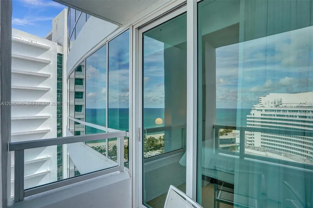 4401 Collins Ave #1503 Miami Beach, FL 33140