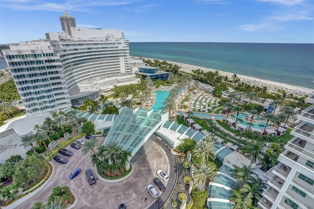 4401 Collins Ave #1503 Miami Beach, FL 33140