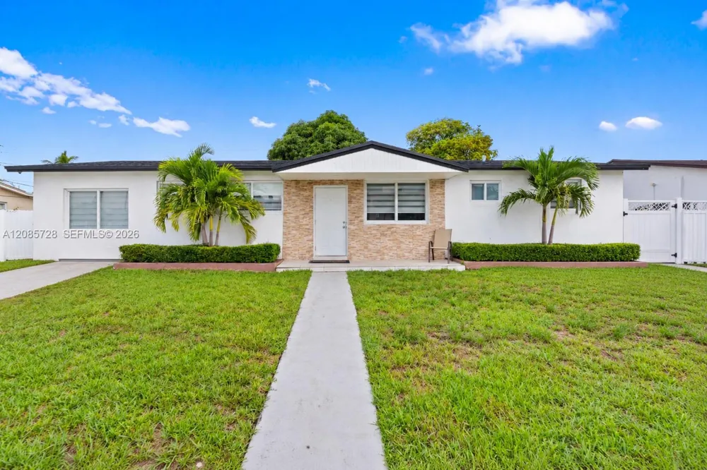 19900 SW 114th Ave Miami, FL 33157