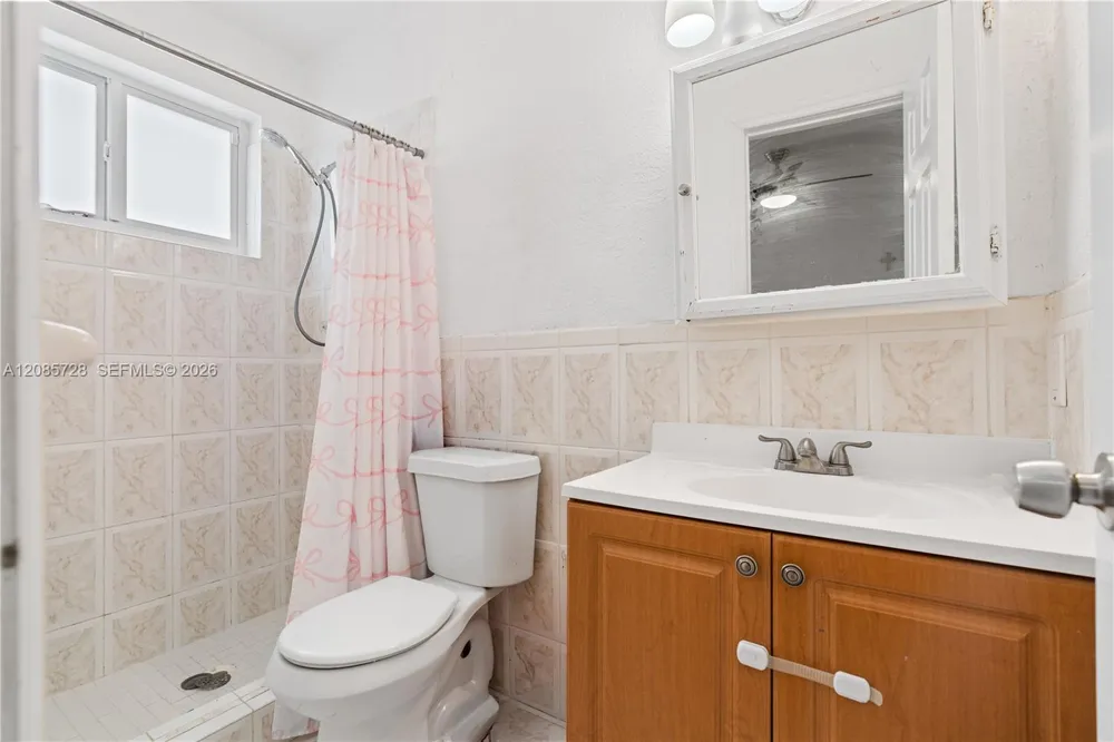 19900 SW 114th Ave Miami, FL 33157