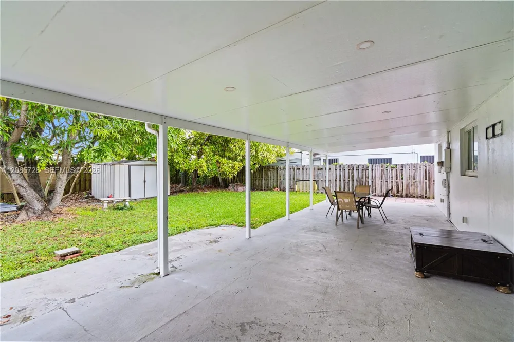 19900 SW 114th Ave Miami, FL 33157