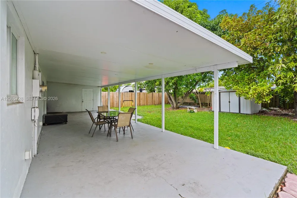 19900 SW 114th Ave Miami, FL 33157