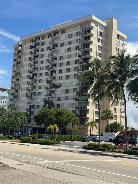 1900 S OCEAN BOULEVARD #15K