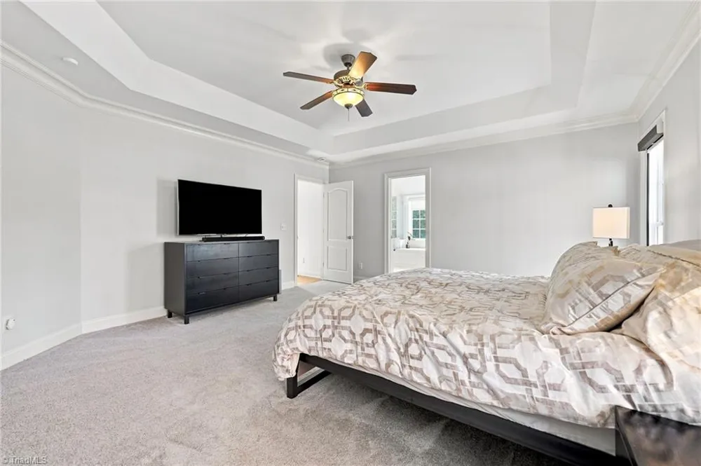 14 Middlefield Court Greensboro, NC 27455