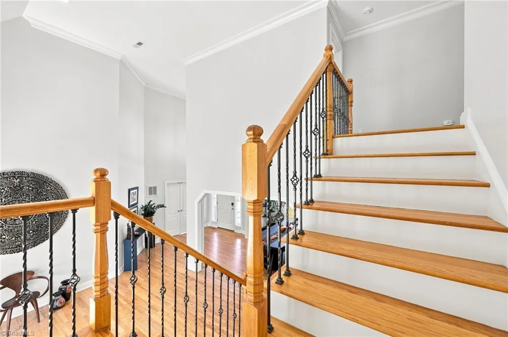 14 Middlefield Court Greensboro, NC 27455