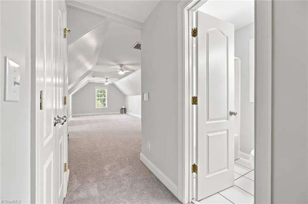 14 Middlefield Court Greensboro, NC 27455