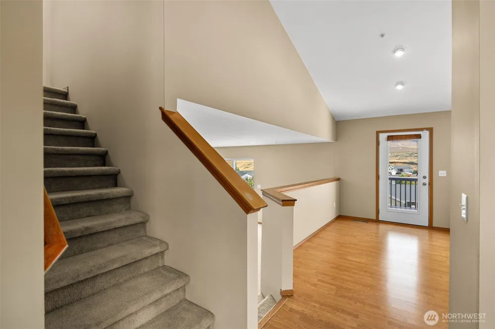2502 Harvester Loop East Wenatchee, WA 98802