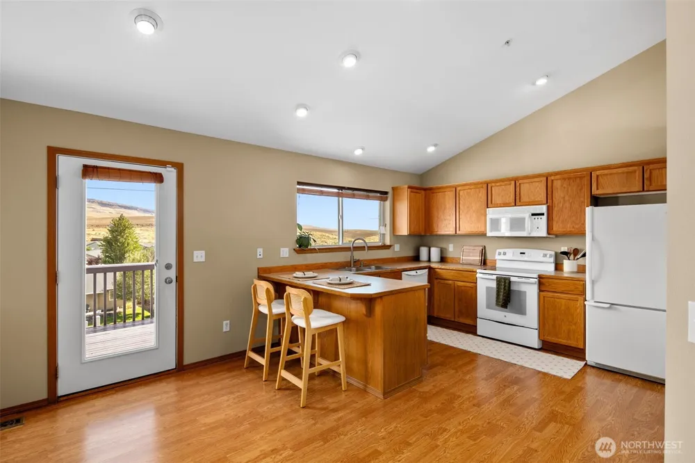 2502 Harvester Loop East Wenatchee, WA 98802