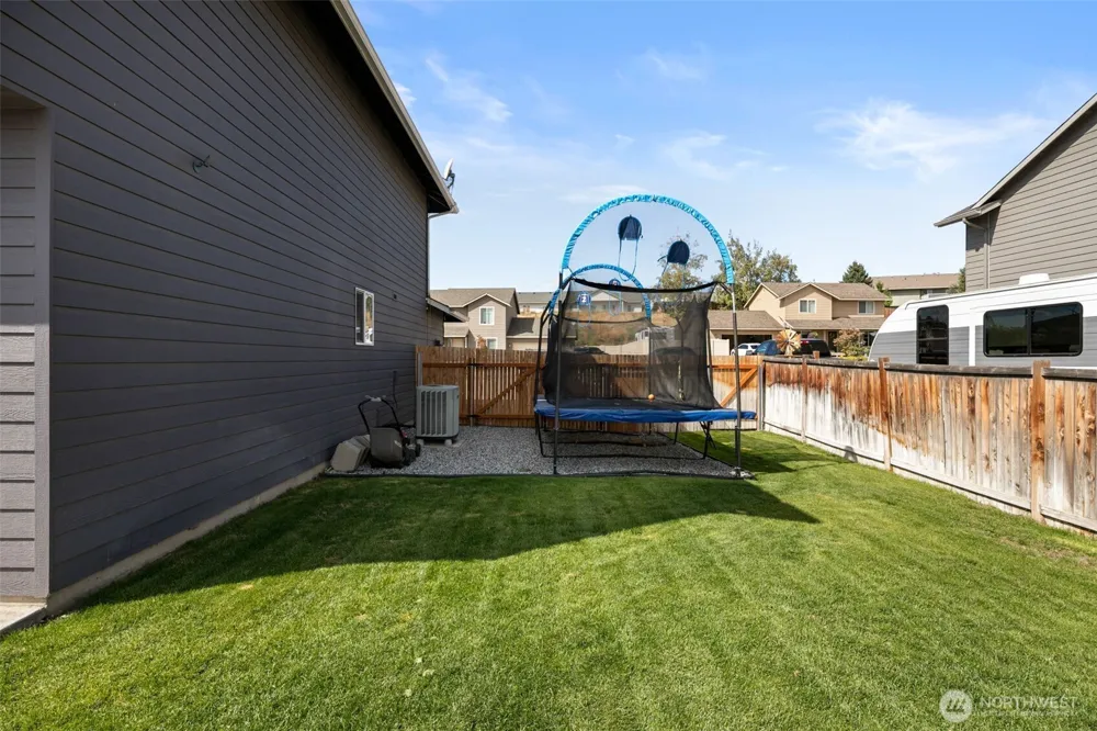 2502 Harvester Loop East Wenatchee, WA 98802