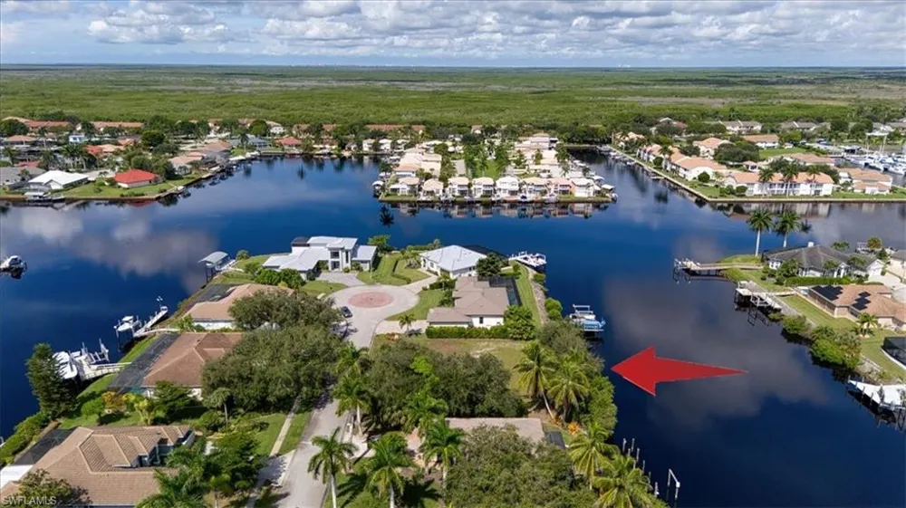 157 Venus Cay Naples, FL 34114