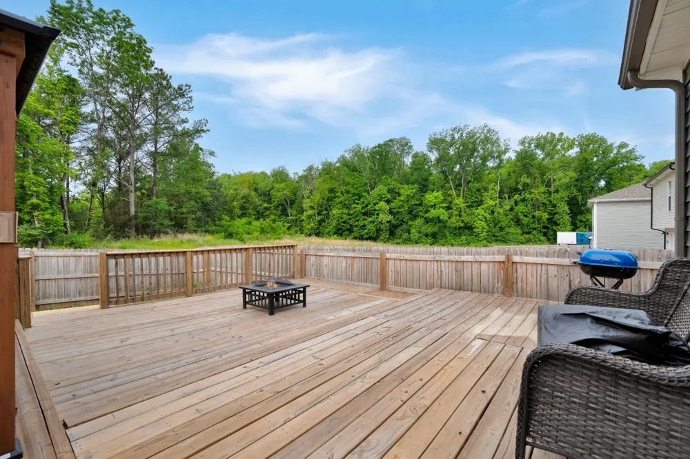 217 Quarry Overlook Way Clarksville, TN 37043
