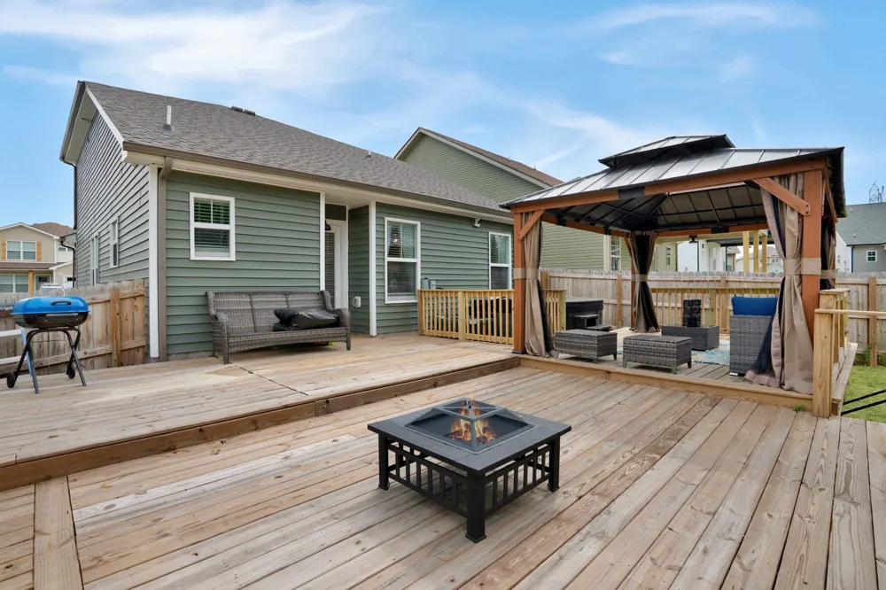 217 Quarry Overlook Way Clarksville, TN 37043