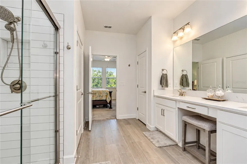 10577 BANYAN BREEZE BOULEVARD Land O Lakes, FL 34638