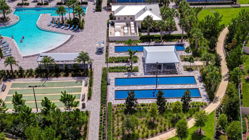 10577 BANYAN BREEZE BOULEVARD Land O Lakes, FL 34638