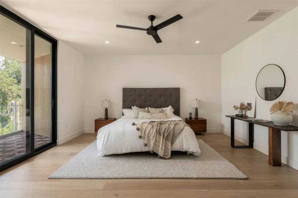 1005 W Johanna Street Austin, TX 78704