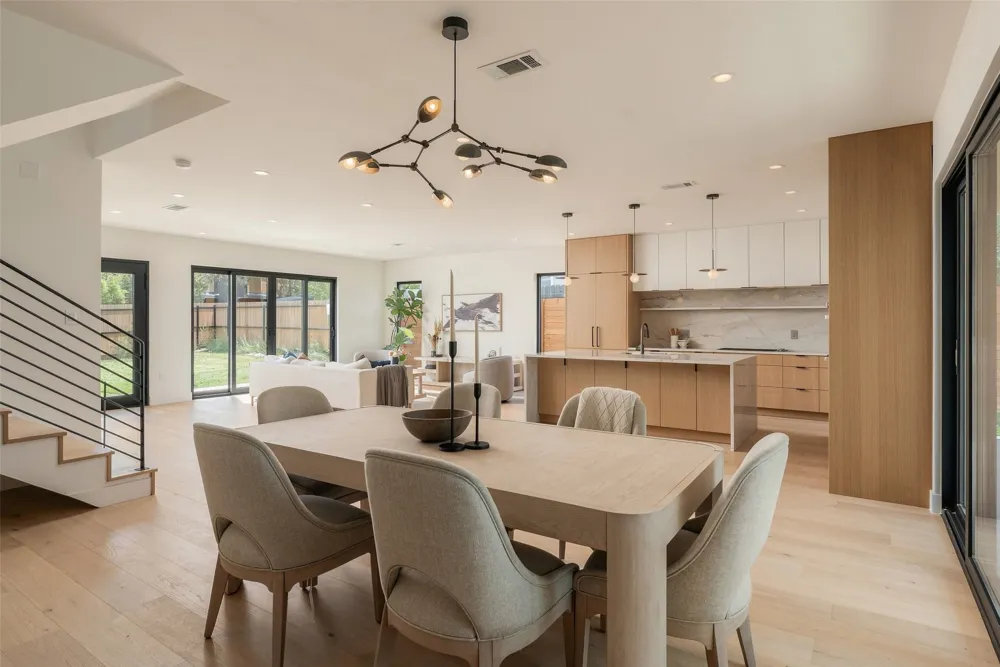 1005 W Johanna Street Austin, TX 78704