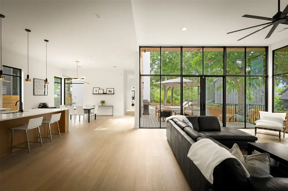 404 Krebs Lane Austin, TX 78704