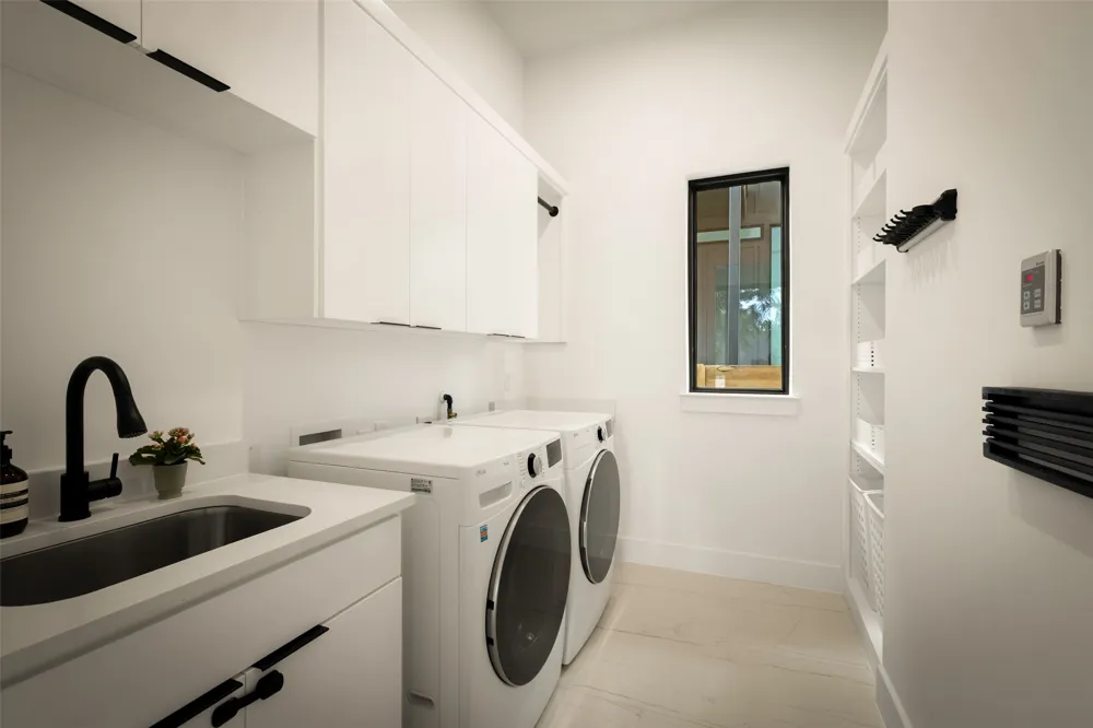 404 Krebs Lane Austin, TX 78704