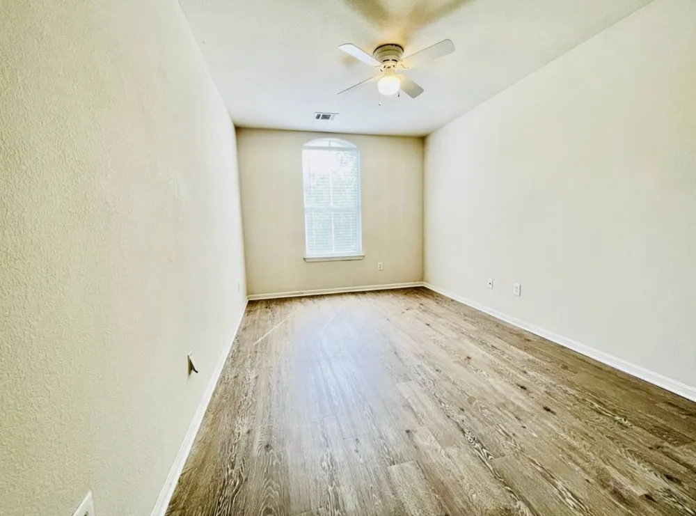 3720 Bratton Heights Drive Austin, TX 78728