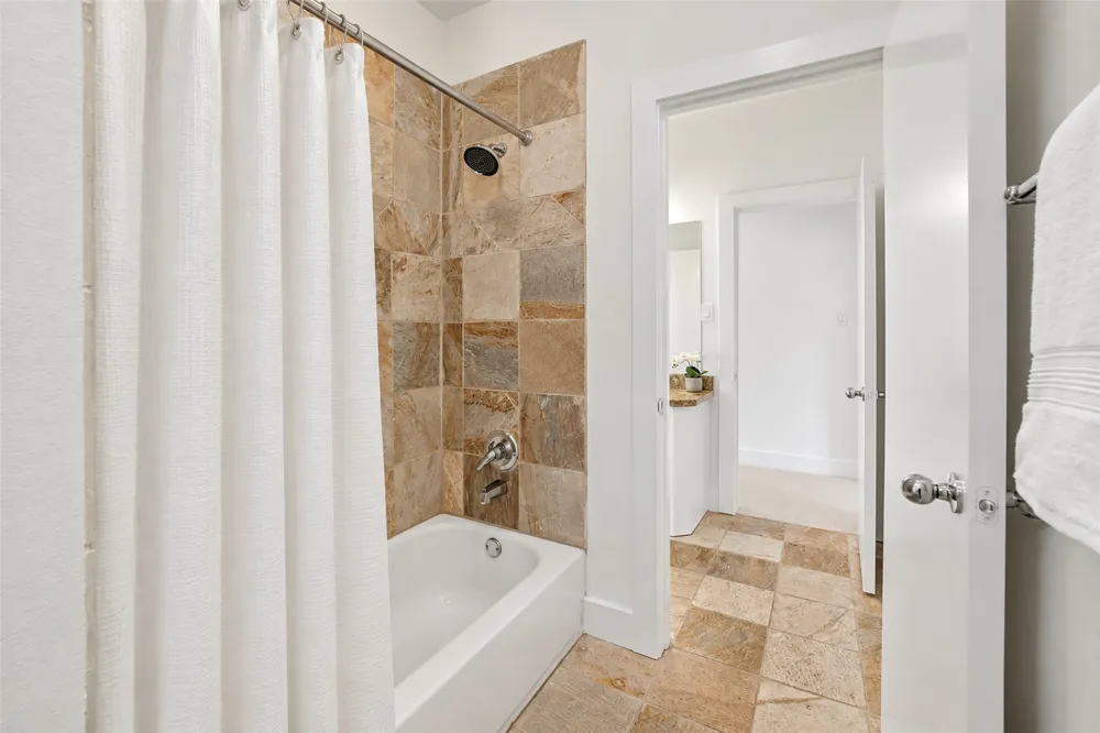 5642 Ellsworth Avenue Dallas, TX 75206