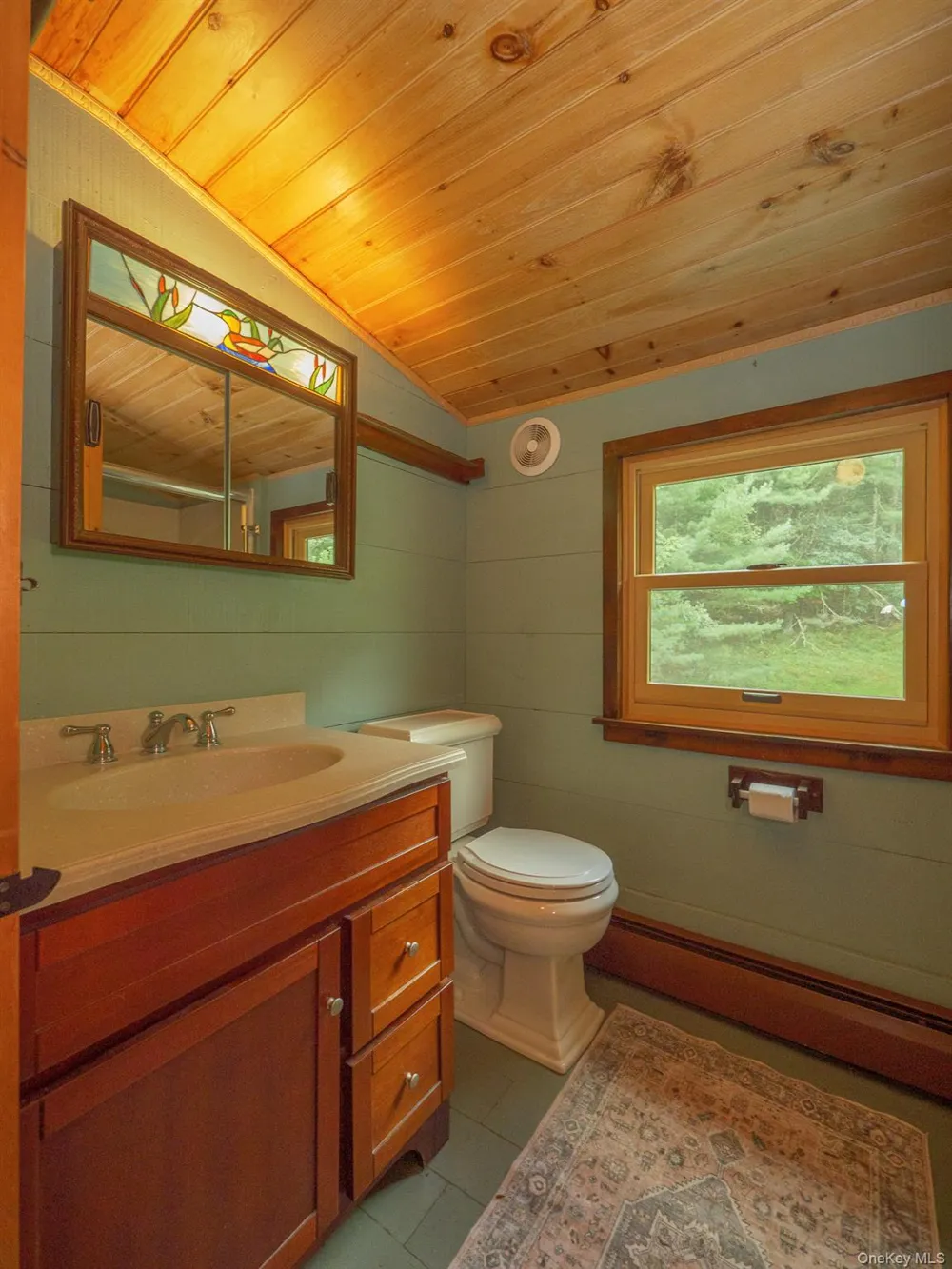 331 Mountain View Road #325 Rhinebeck, NY 12572
