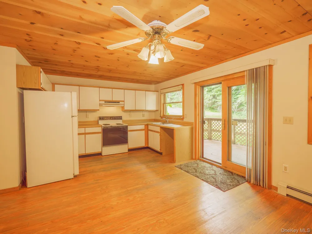 331 Mountain View Road #325 Rhinebeck, NY 12572