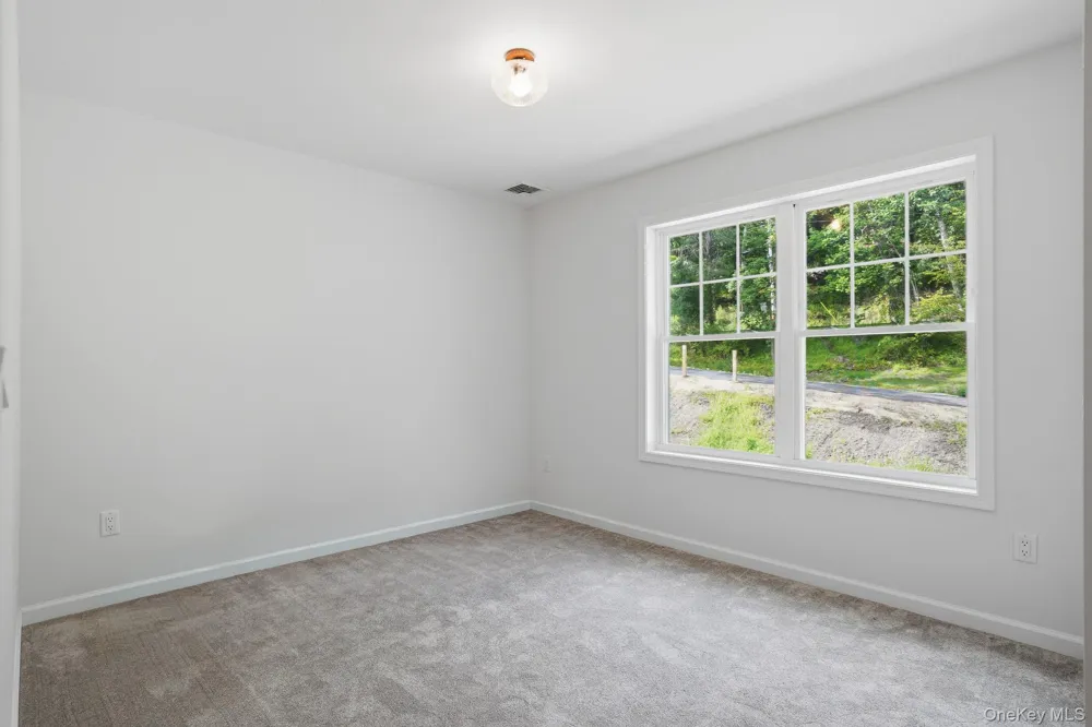 155 S Quaker Lane Hyde Park, NY 12538