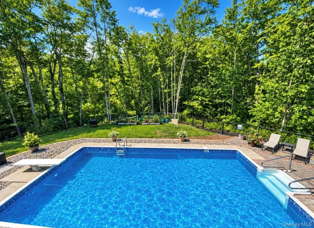193 Old Dutch Hollow Road Monroe, NY 10950