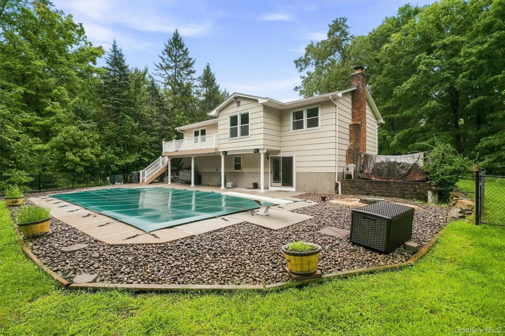 193 Old Dutch Hollow Road Monroe, NY 10950