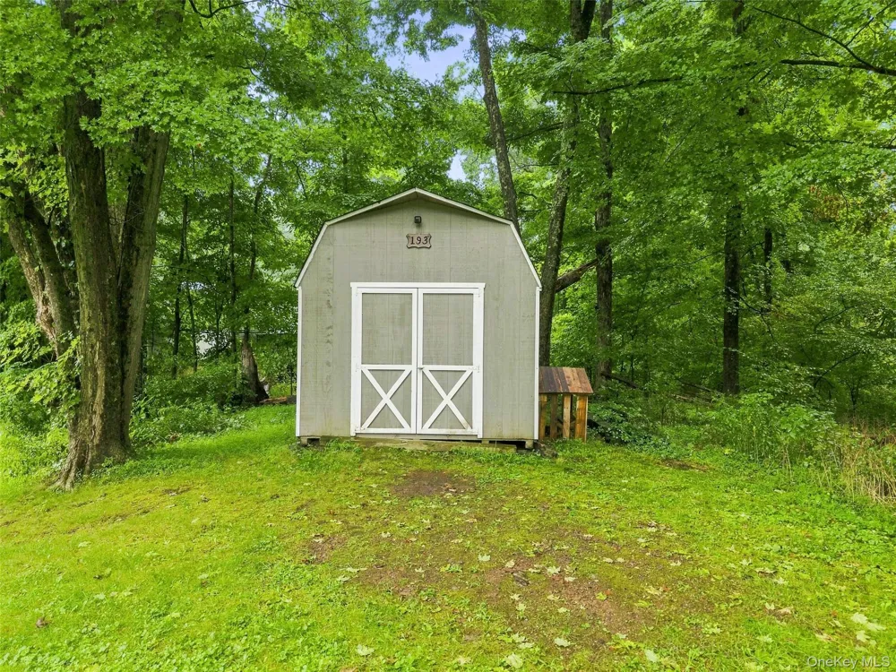 193 Old Dutch Hollow Road Monroe, NY 10950