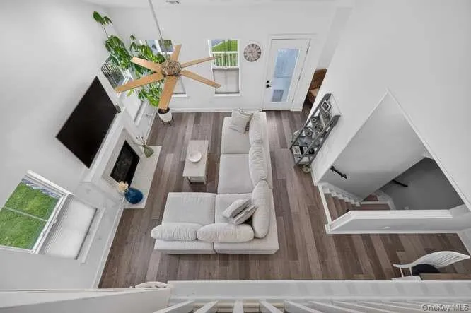 4 Village Drive #4 East Islip, NY 11730