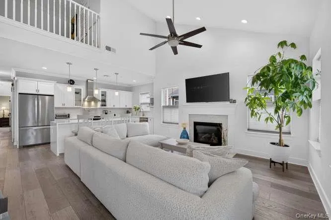 4 Village Drive #4 East Islip, NY 11730