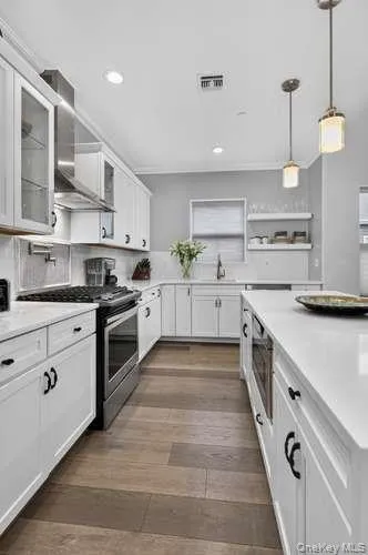 4 Village Drive #4 East Islip, NY 11730