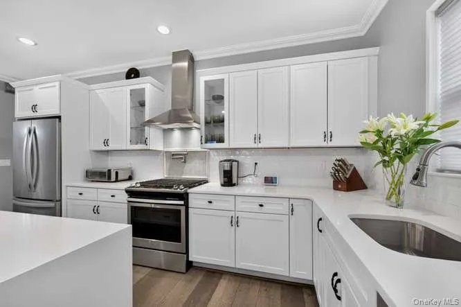 4 Village Drive #4 East Islip, NY 11730
