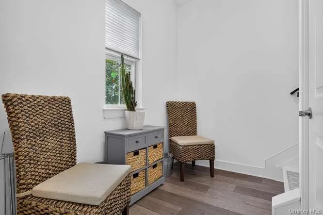 4 Village Drive #4 East Islip, NY 11730