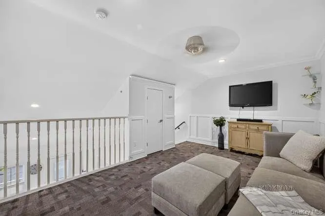 4 Village Drive #4 East Islip, NY 11730