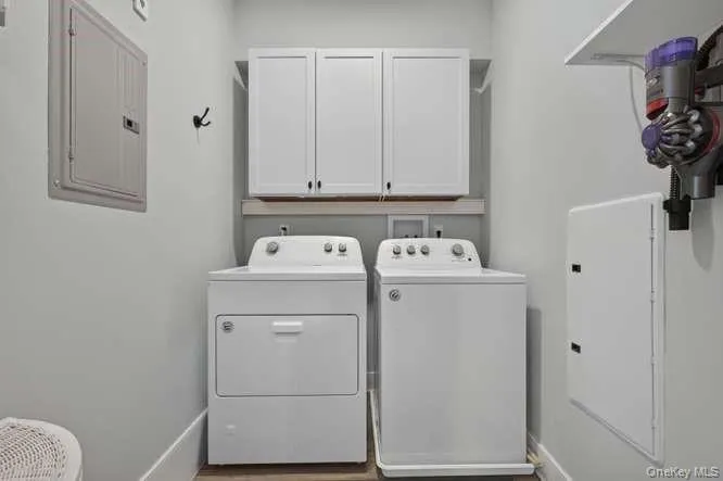4 Village Drive #4 East Islip, NY 11730