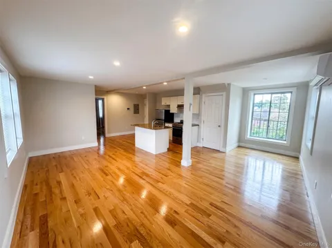 12 Main Street #2F