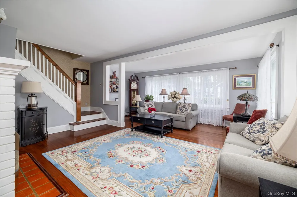 39 Princeton Street Rockville Centre, NY 11570