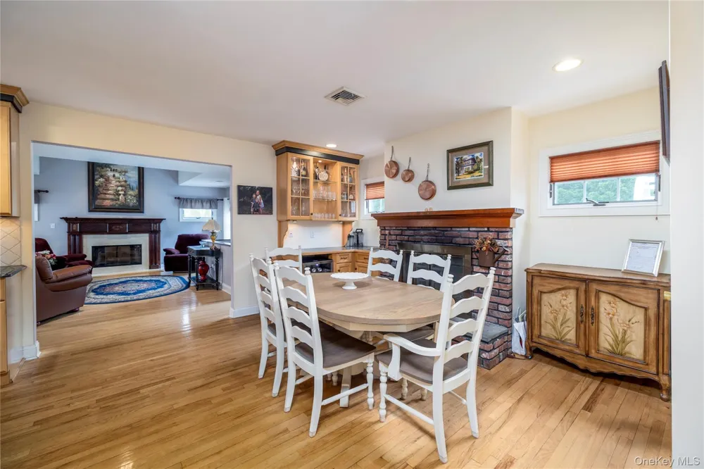 39 Princeton Street Rockville Centre, NY 11570